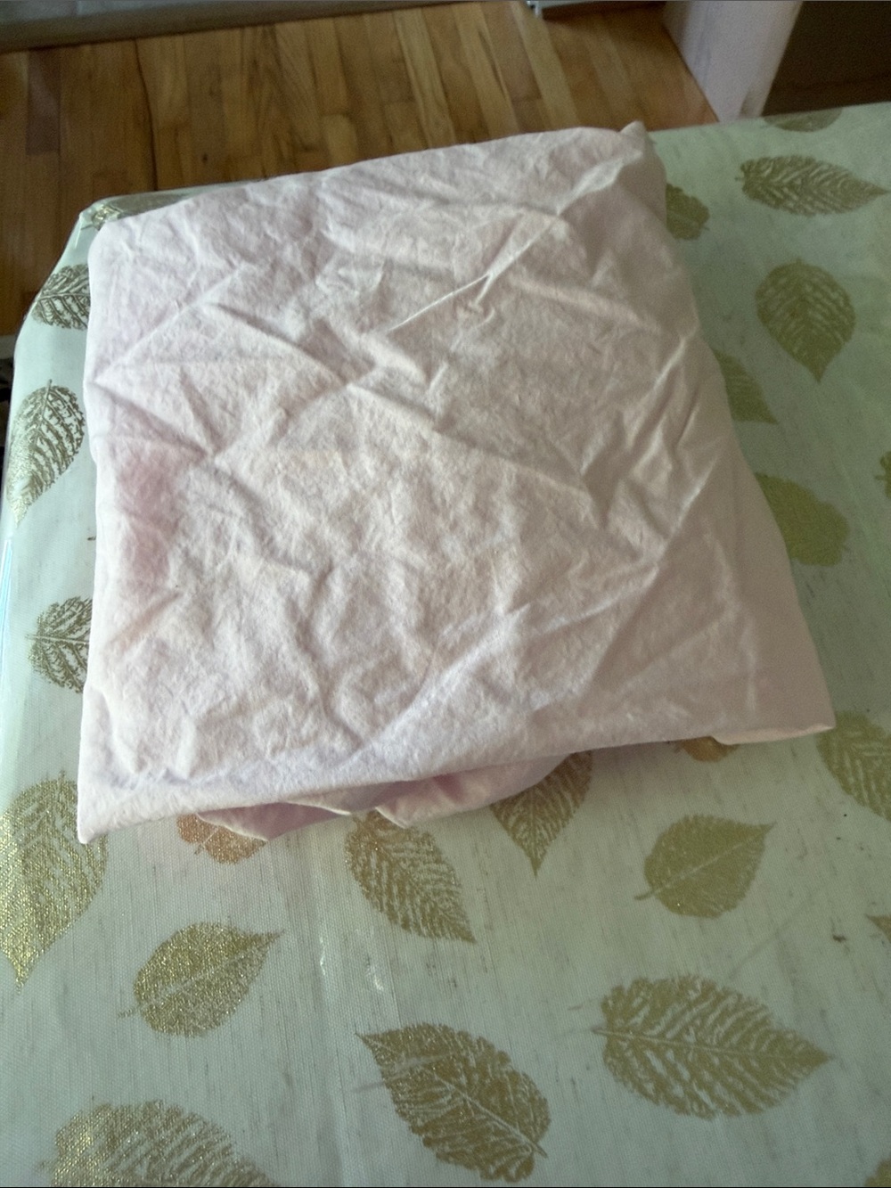 BabiesRUs Light Pink Kids pack and play sheet
